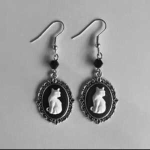 Earrings Women's Gothic White Cat‎ Dangle New f43